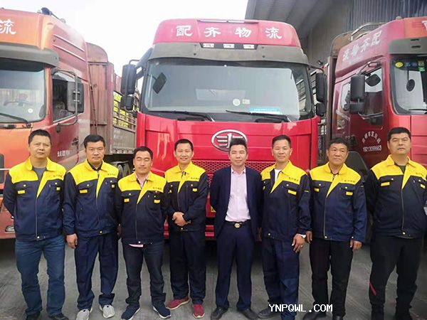配齊物流司機(jī)：默默付出，回報社會